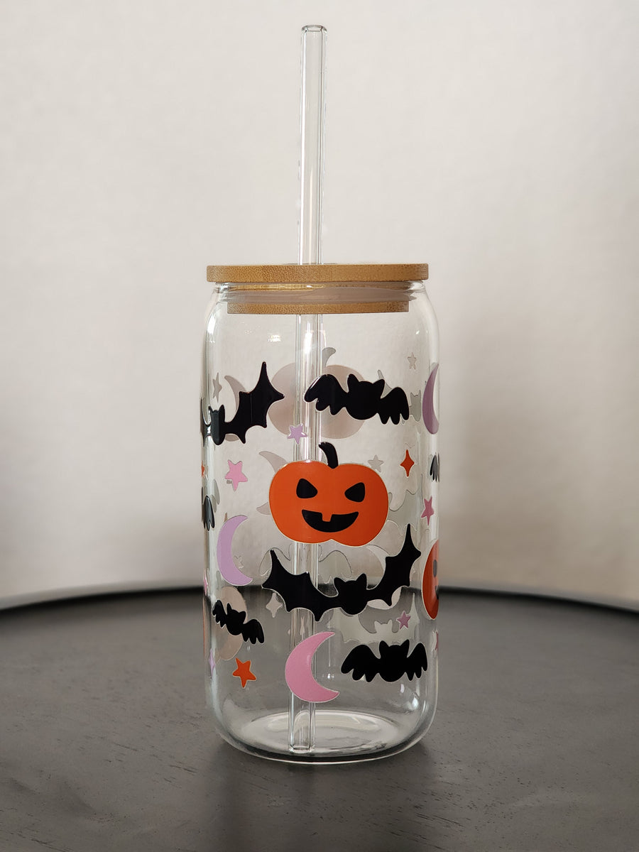 Bats and Pumpkins- Clear Can Glass 16oz